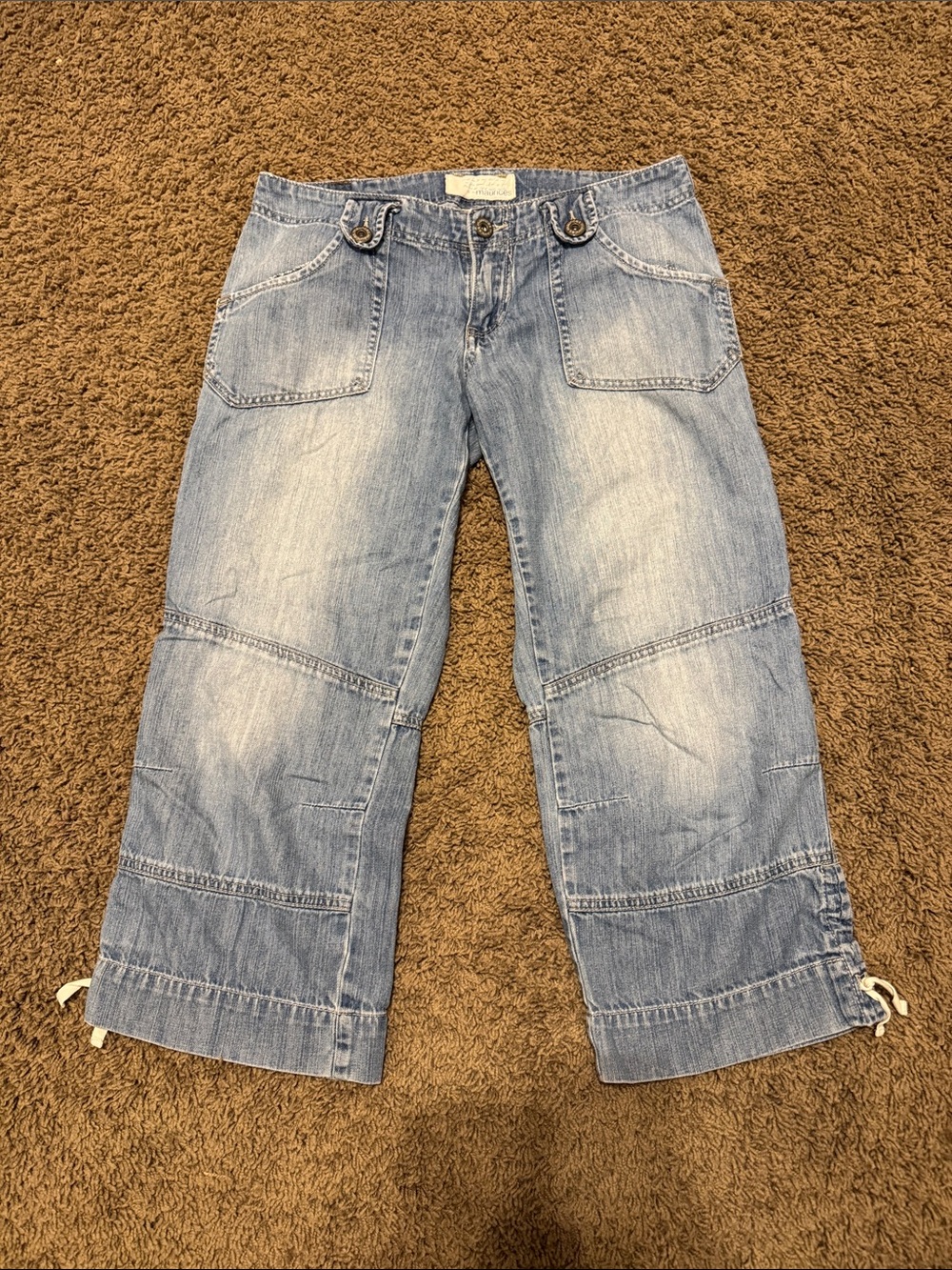 Maurices Light Blue Denim Capri Jeans